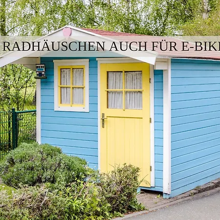 Apartment Haus Krabbe: Seaside With Dog-friendly Amenities Wremen